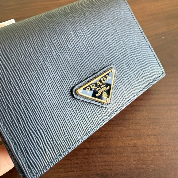 Orginal Prada Wallet Black Leather Card Holder lux brand 
Look brand new - Picture 13 of 14